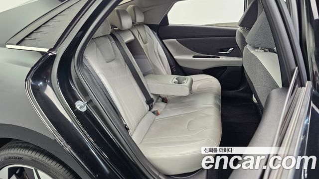 Hyundai Avante (CN7) 1.6 Inspiration 2023 — фото 11
