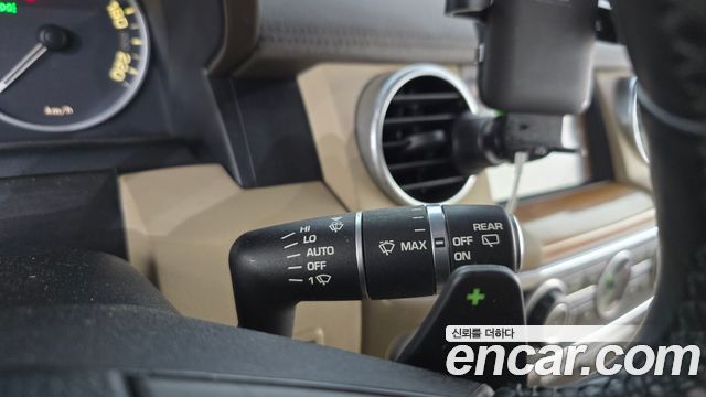 Land Rover Discovery 4 3.0 SDV6 SE 2016 — фото 17