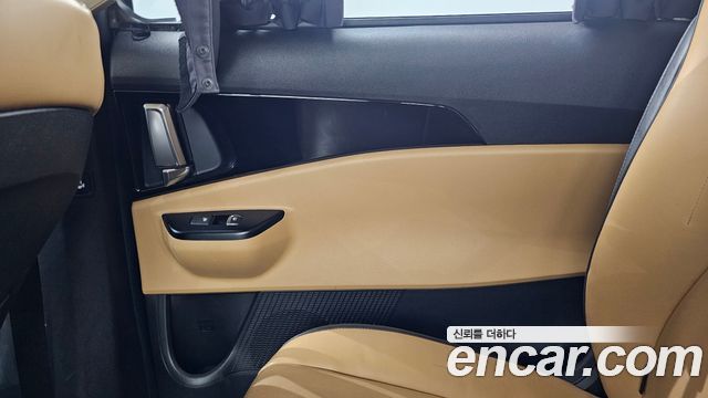 Kia Carnival (IV) Diesel 11-Seater Prestige 2022 — фото 25