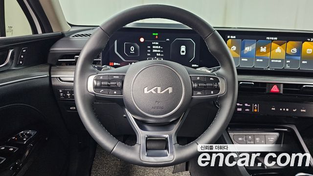 Kia K5 (III) 2.0 Noblesse 2026 — фото 13