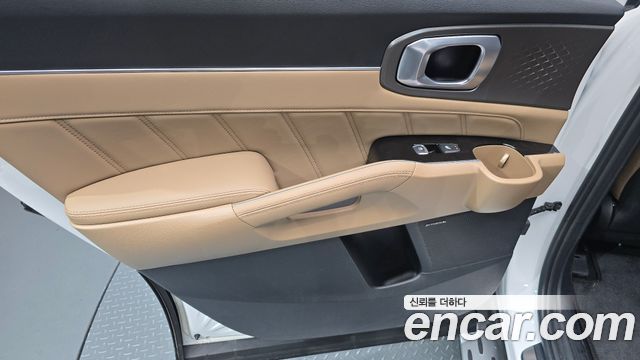 Kia Sorento (IV) HEV 1.6 2WD Gravity 2024 — фото 25