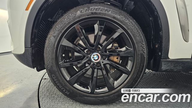 BMW X6 (F16) xDrive 35i 2015 — фото 5