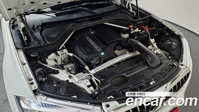 BMW X6 (F16) xDrive 35i 2015 — фото 6