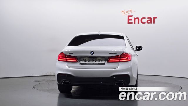 BMW 5 Series (G30) 520d xDrive M Sport Package Plus 2017 — фото 4