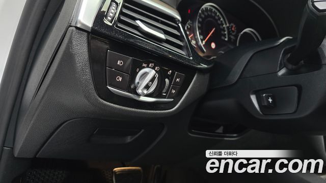 BMW 5 Series (G30) 520d xDrive M Sport Package Plus 2017 — фото 27