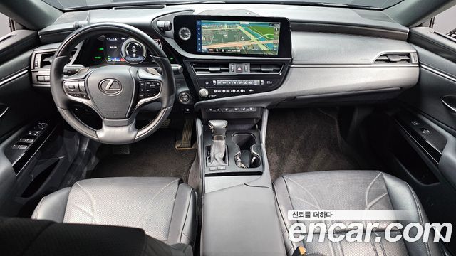 Lexus ES300h (VII) Luxury Plus 2023 — фото 7