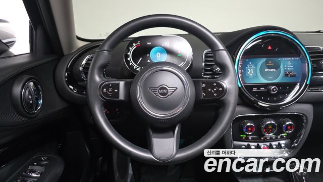 MINI Cooper Clubman Classic 2nd 2023 — фото 12