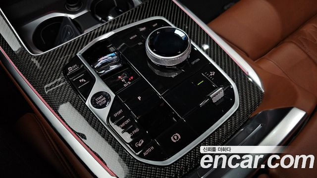BMW X7 (G07) xDrive 40i M Sport 7STR 2025 — фото 9