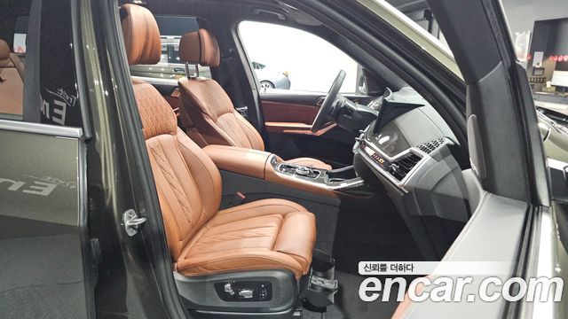 BMW X7 (G07) xDrive 40i M Sport 7STR 2025 — фото 12