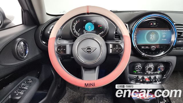 MINI Cooper Clubman Classic 2nd 2022 — фото 13