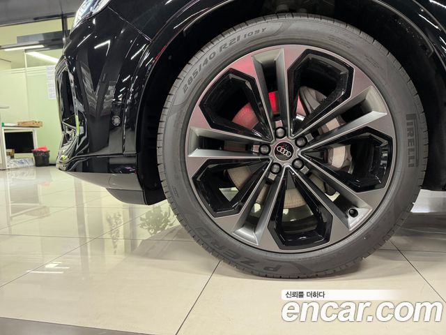 Audi Q7 (4M) 55 TFSI Quattro Premium 2026 — фото 3