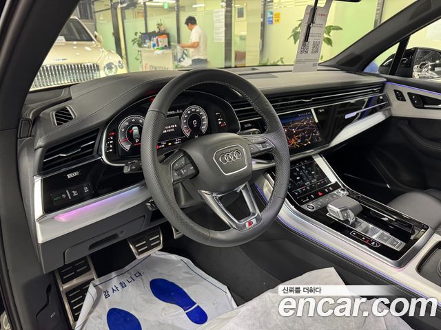 Audi Q7 (4M) 55 TFSI Quattro Premium 2026 — фото 9