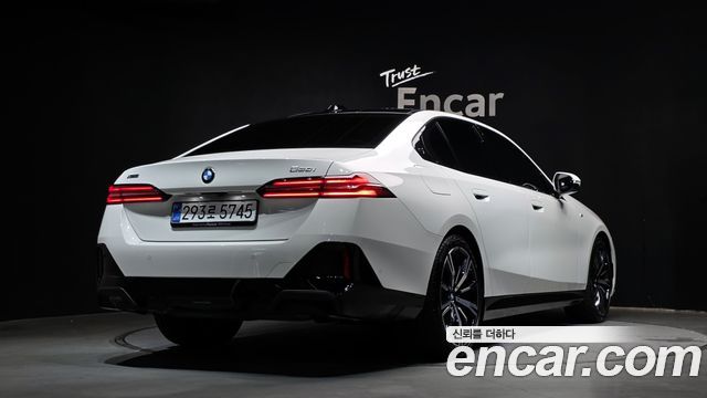 BMW 5 Series (G60) 530i xDrive M Sport 2026 — фото 2