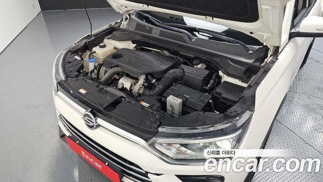 KG Mobility (SsangYong) Beautiful Korando Gasoline 1.5 2WD C5 Plus 2021 — фото 6
