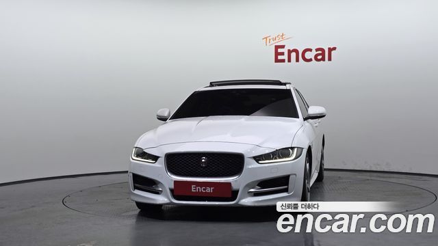 Jaguar XE 20d R-Sport 2016 — фото 3
