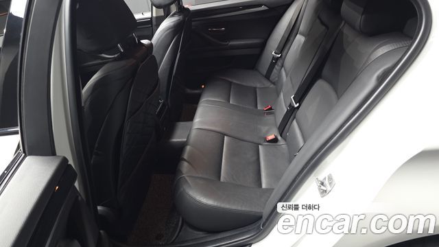 BMW 5 Series (F10) 520d M Aero Dynamic 2016 — фото 15