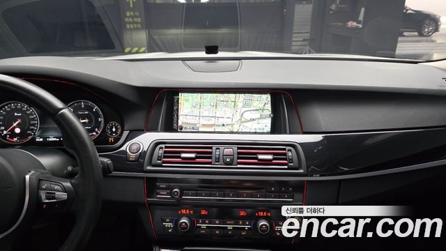 BMW 5 Series (F10) 520d M Aero Dynamic 2016 — фото 18