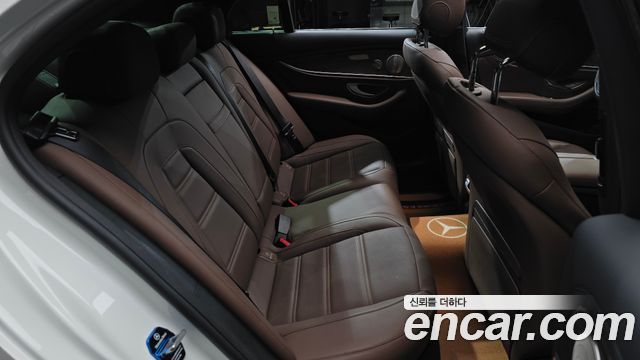 Mercedes-Benz E-Class (W213) E53 AMG 4MATIC+ 2021 — фото 11