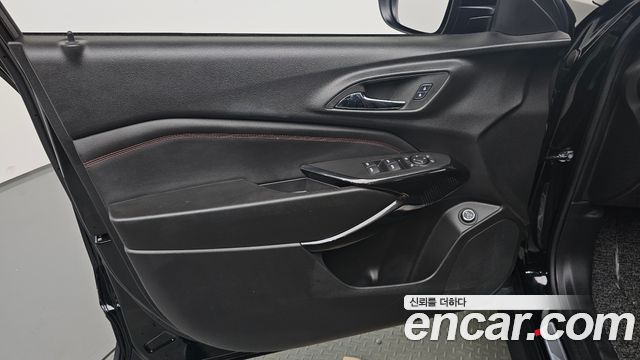 Chevrolet Trax Crossover 1.2 RS Plus 2024 — фото 24