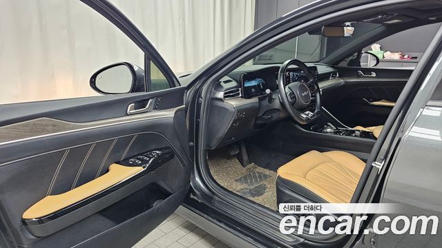 Kia K5 (III) 1.6 Turbo Signature 2022 — фото 10
