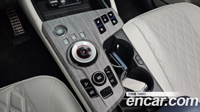 Kia Sportage (V) LPG 2.0 2WD Signature 2024 — фото 9