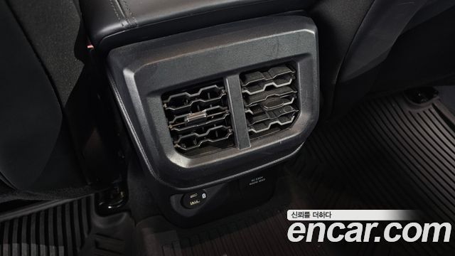Ford Ranger (IV) 2.0 Raptor 2023 — фото 37