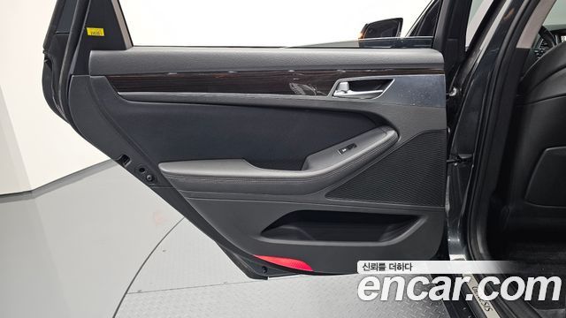 Genesis G80 3.3 GDI AWD Luxury 2020 — фото 25