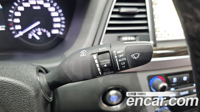 Genesis G80 3.3 GDI AWD Luxury 2020 — фото 27