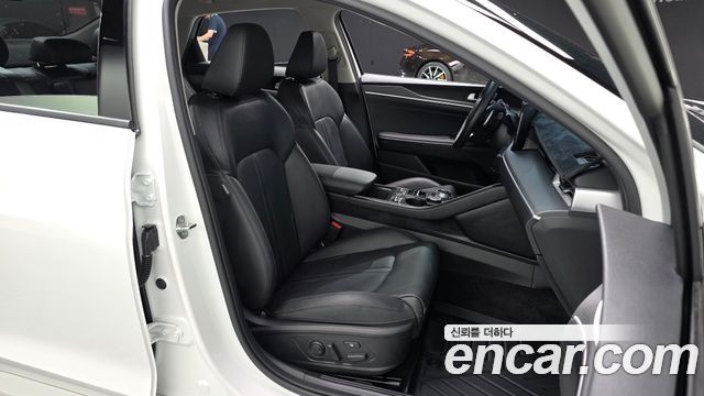 Kia K5 (III) 1.6 Turbo Prestige 2023 — фото 11