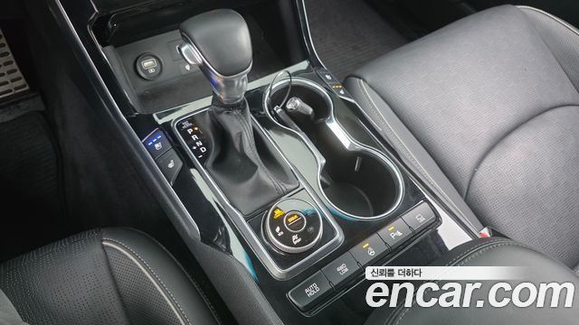 Kia Mohave The Master Diesel 3.0 4WD 5-Seater Platinum 2022 — фото 9
