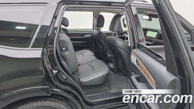 Kia Mohave The Master Diesel 3.0 4WD 5-Seater Platinum 2022 — фото 11