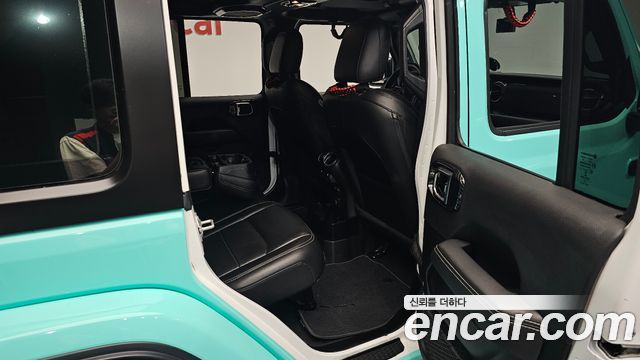 Jeep Wrangler (JL) 2.0 Overland 4Door 80th Edition 2021 — фото 12