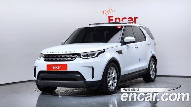 Land Rover Discovery 5 2.0 SD4 SE 2019 — фото 1