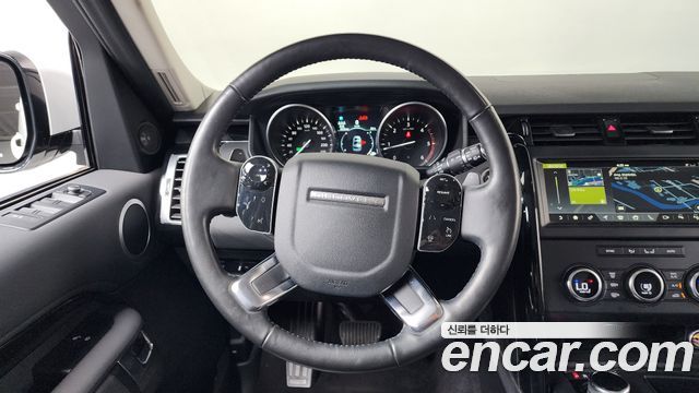 Land Rover Discovery 5 2.0 SD4 SE 2019 — фото 14