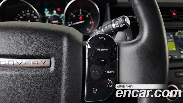 Land Rover Discovery 5 2.0 SD4 SE 2019 — фото 19