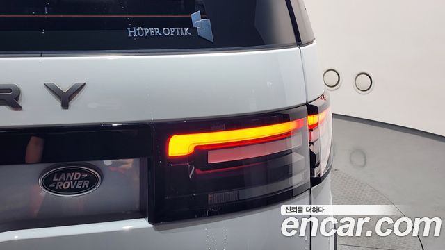Land Rover Discovery 5 2.0 SD4 SE 2019 — фото 23