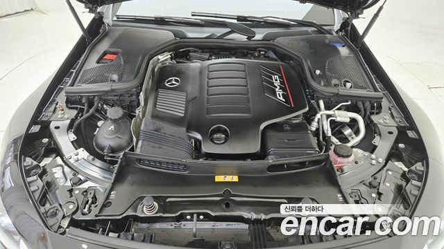 Mercedes-Benz AMG GT 4Door 43 4MATIC+ 2025 — фото 6