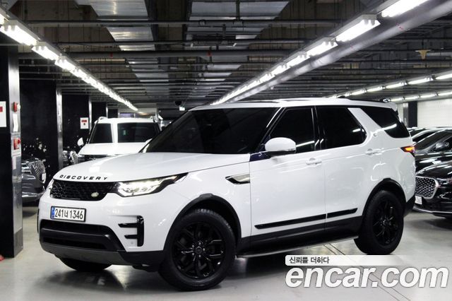 Land Rover Discovery 5 2.0 SD4 SE 2018 — фото 3