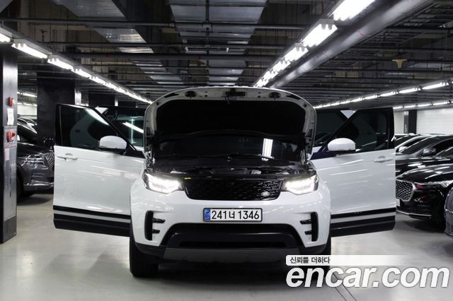 Land Rover Discovery 5 2.0 SD4 SE 2018 — фото 22