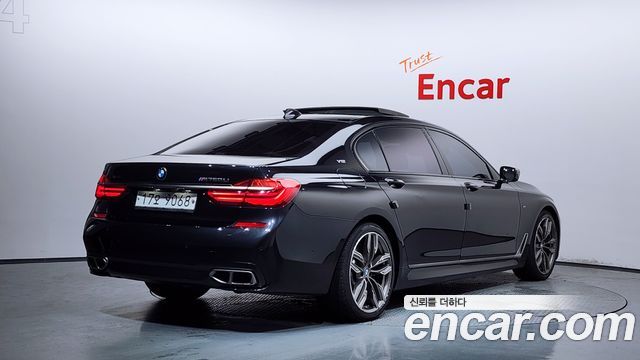 BMW 7 Series (G11) M760Li xDrive 2018 — фото 2