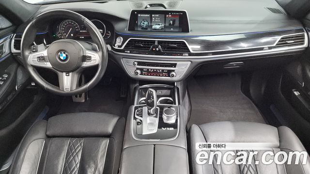 BMW 7 Series (G11) M760Li xDrive 2018 — фото 7