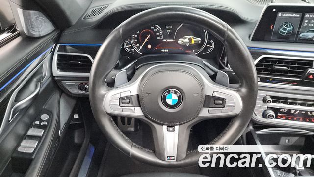 BMW 7 Series (G11) M760Li xDrive 2018 — фото 13