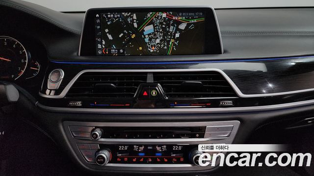 BMW 7 Series (G11) M760Li xDrive 2018 — фото 20