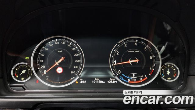 BMW 5 Series (F10) 528i xDrive M Aero Dynamic 2016 — фото 8