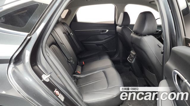 Hyundai Sonata (DN8) 2.0 Premium Plus 2023 — фото 12