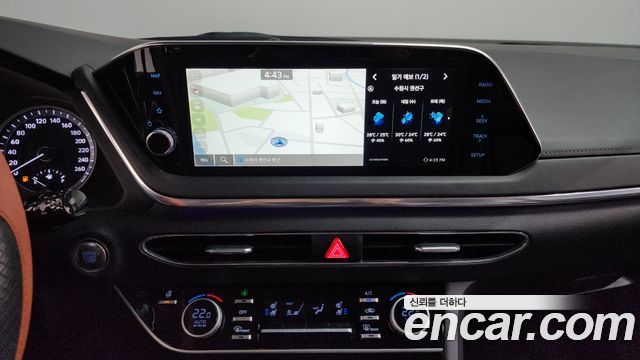 Hyundai Sonata (DN8) 2.0 Premium Plus 2023 — фото 13