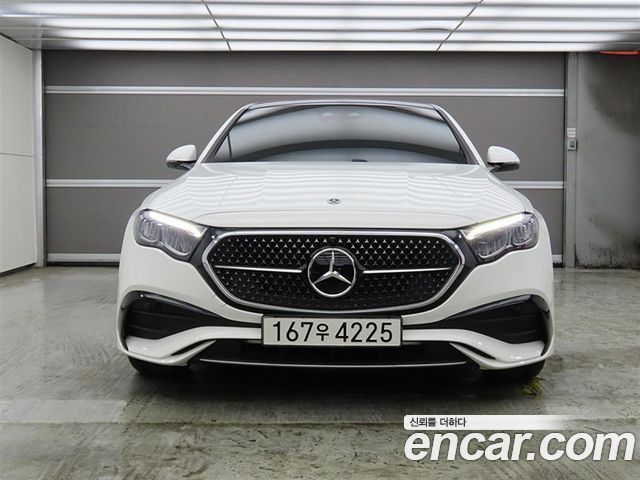 Mercedes-Benz E-Class (W214) E200 AMG Line 2026 — фото 2
