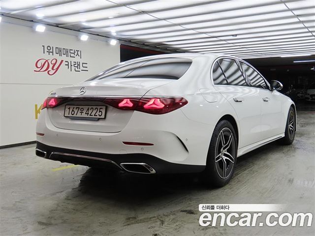 Mercedes-Benz E-Class (W214) E200 AMG Line 2026 — фото 4