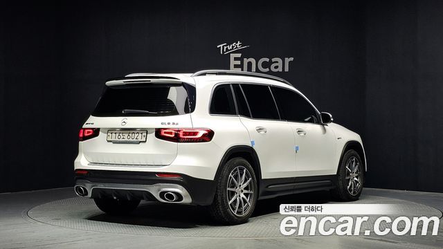 Mercedes-Benz GLB-Class (X247) AMG GLB35 4MATIC 2021 — фото 2