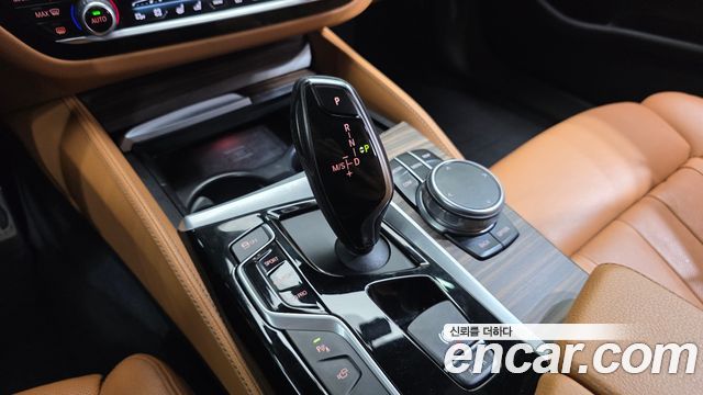 BMW 5 Series (G30) 520d M Sport Package Plus 2017 — фото 9
